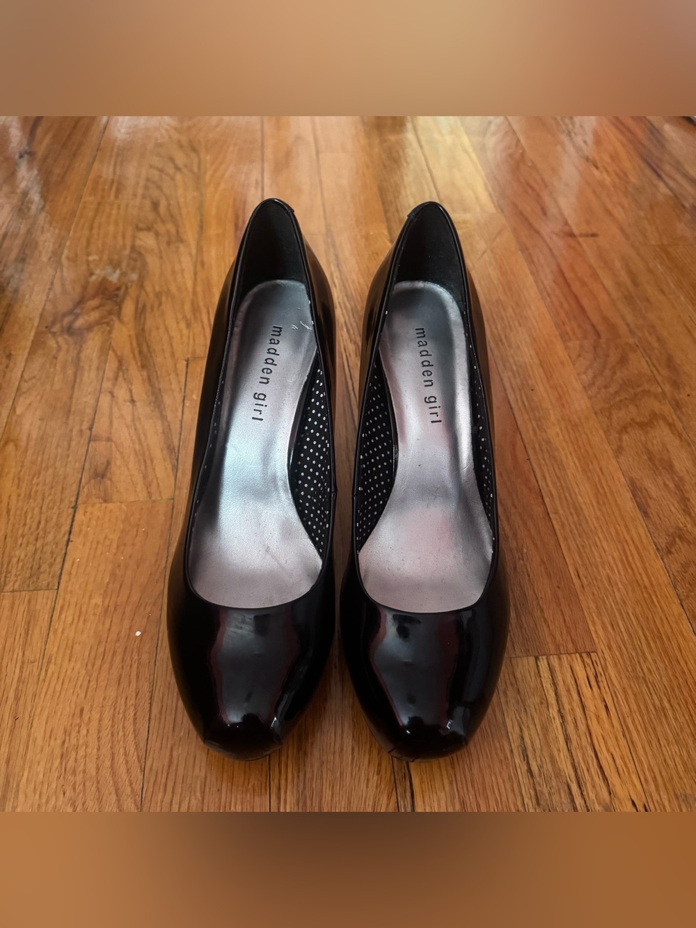 Madden Girl Getta Patent Black Heels Size 9.5